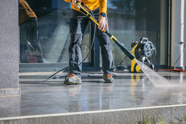 Spring Cleaning in Grandview Plaza, KS